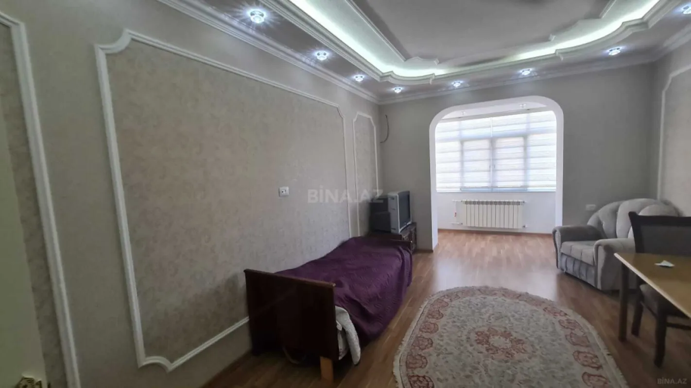 Kirayə verilir 2 otaqlı mənzil 60 m²