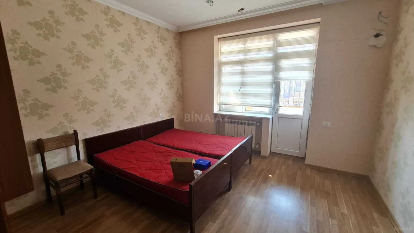 Kirayə verilir 2 otaqlı mənzil 60 m²