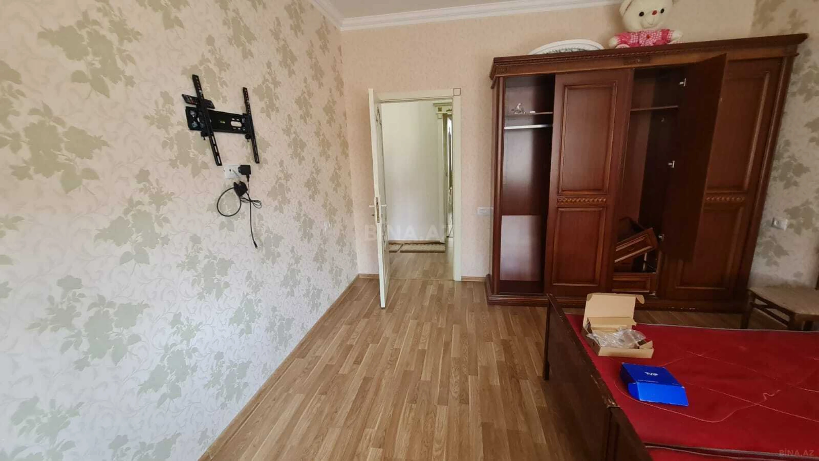 Kirayə verilir 2 otaqlı mənzil 60 m²