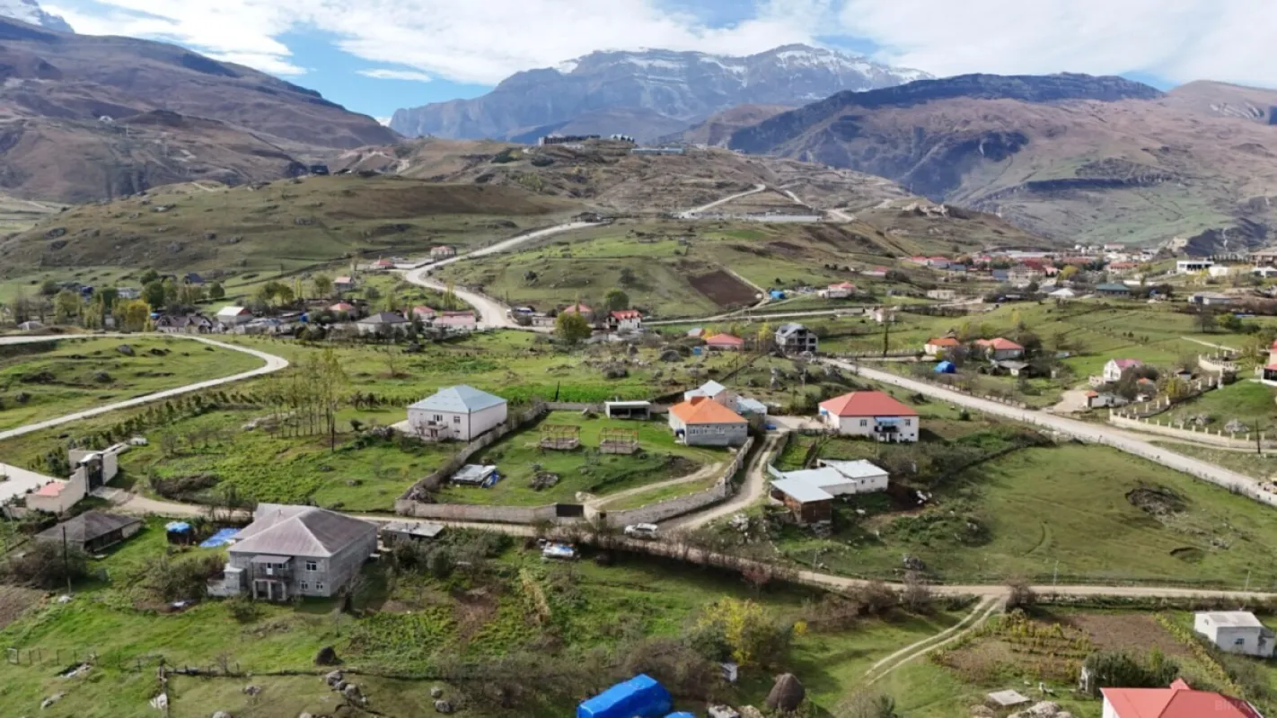 Satılır torpaq sahəsi 6 m²