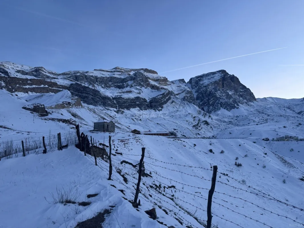 Satılır torpaq sahəsi 6 m²