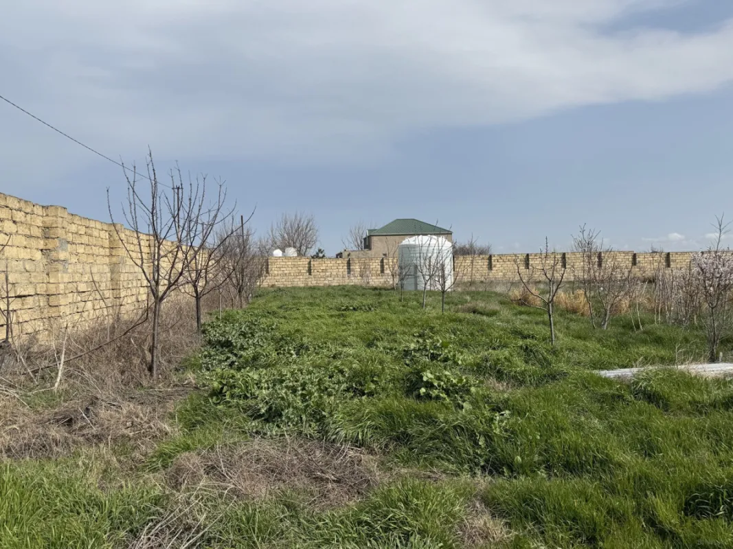 Satılır torpaq sahəsi 12 m²