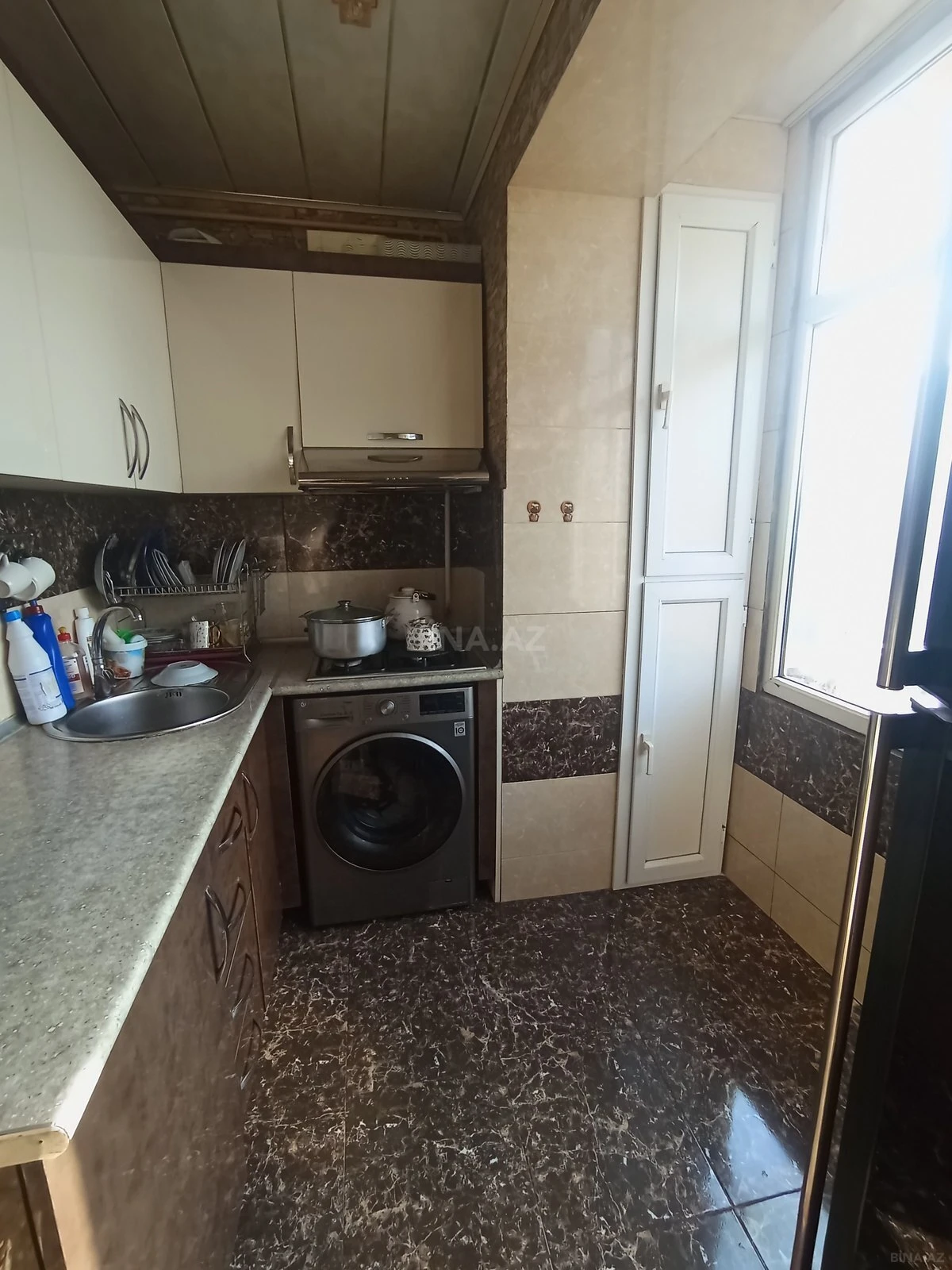 Satılır 3 otaqlı mənzil 49 m²