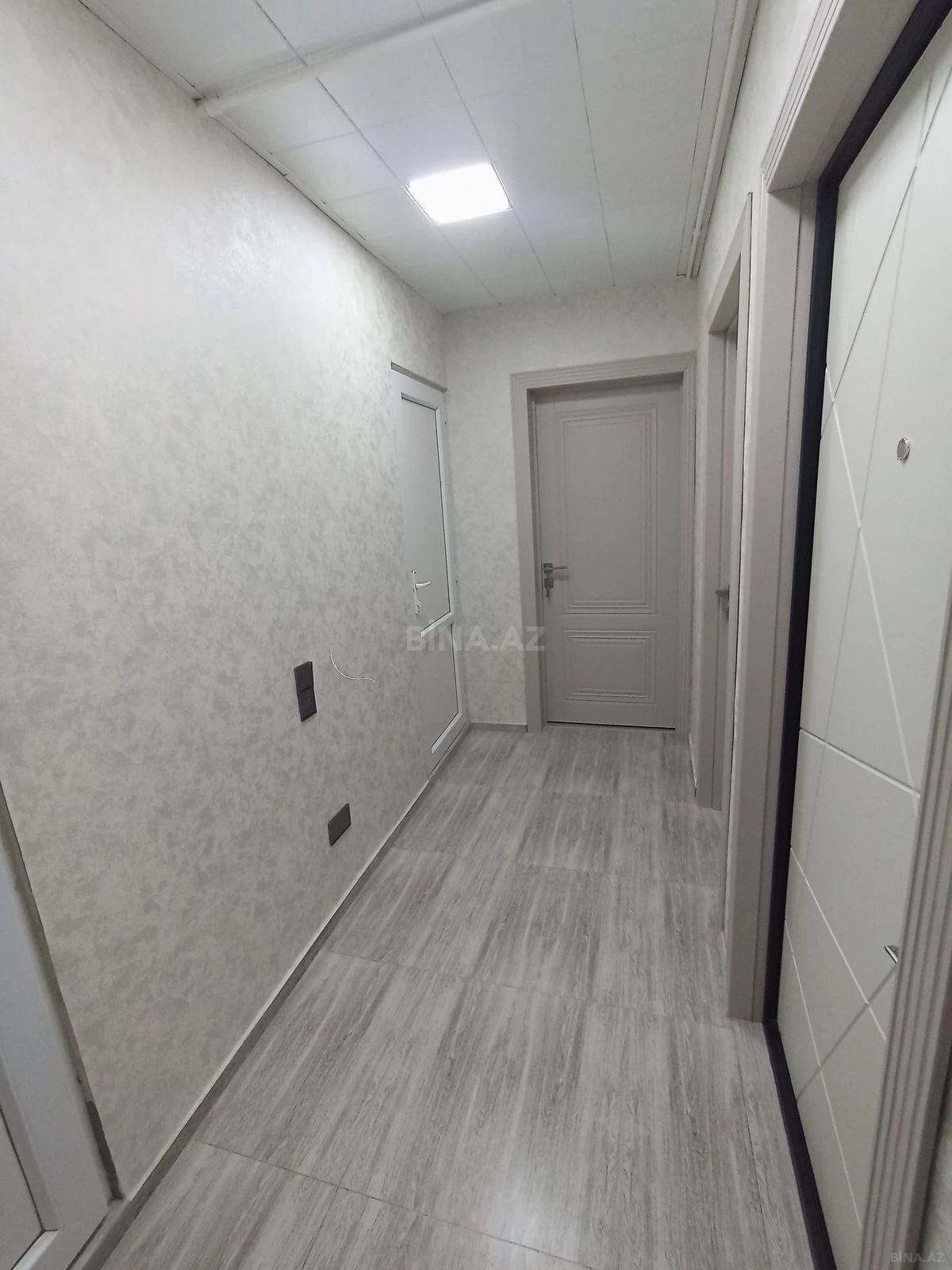 Satılır 3 otaqlı mənzil 49 m²