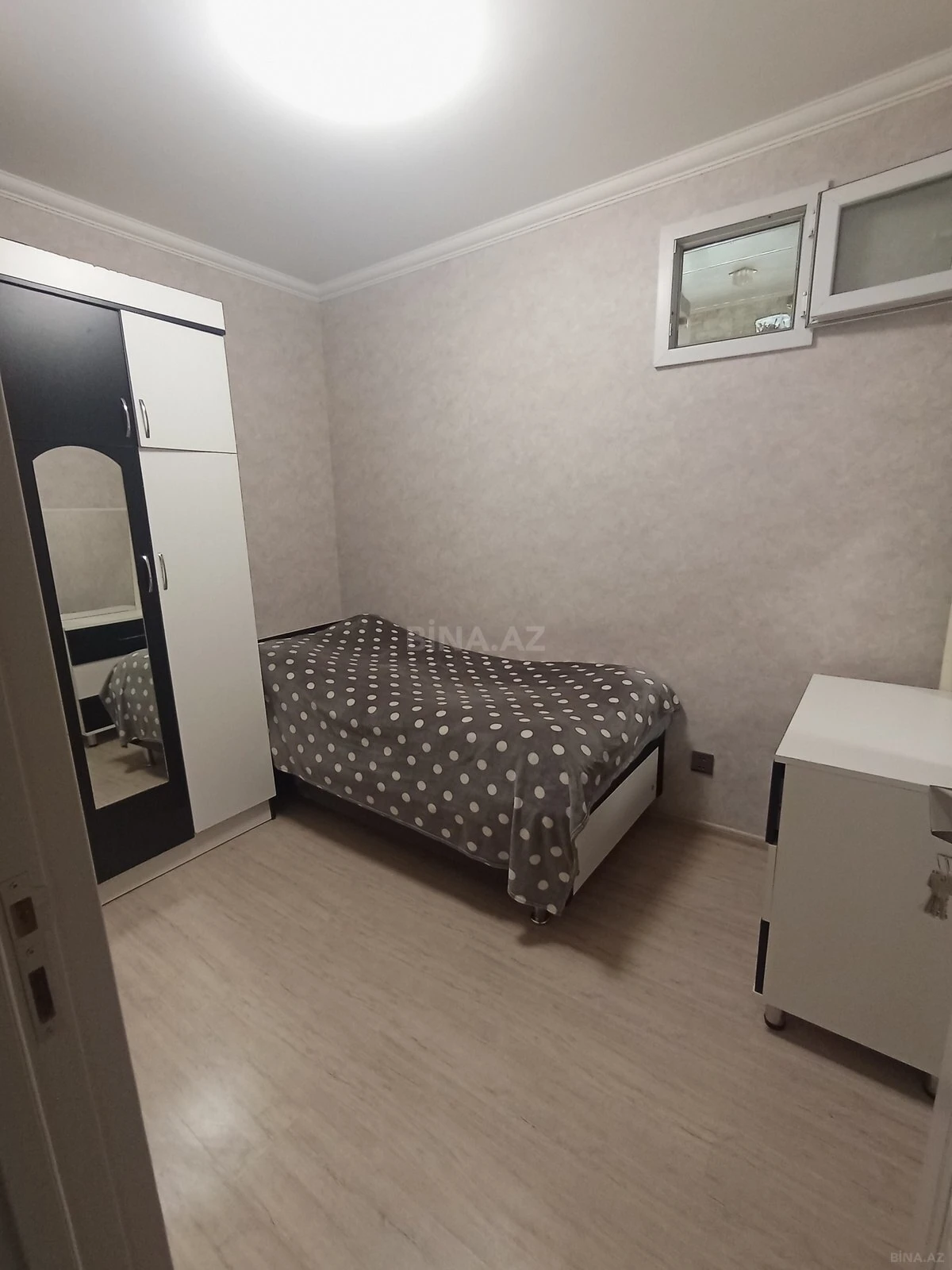 Satılır 3 otaqlı mənzil 49 m²