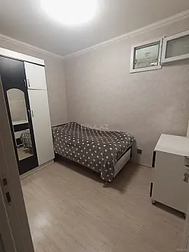 Satılır 3 otaqlı mənzil 49 m²