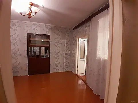 Satılır 4 otaqlı həyət evi 100 m²