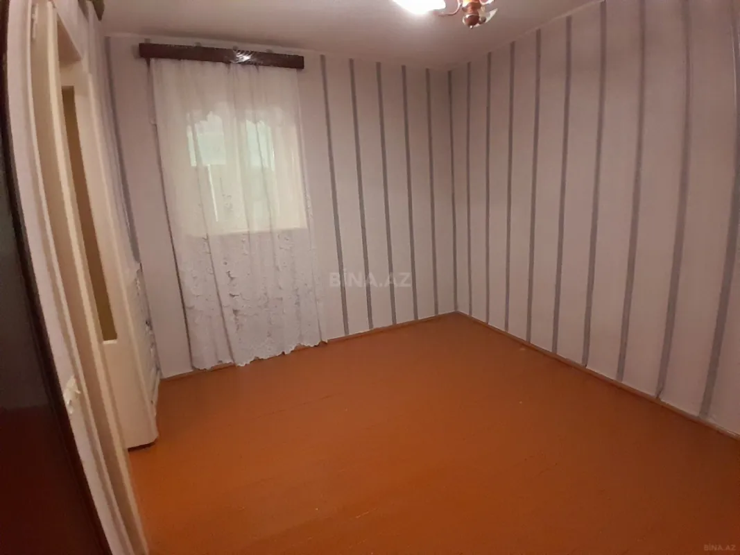 Satılır 4 otaqlı həyət evi 100 m²