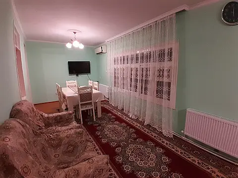 Satılır 4 otaqlı həyət evi 100 m²