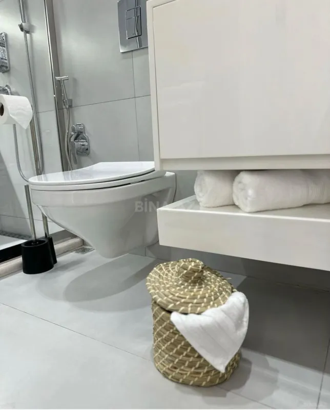 Kirayə verilir 2 otaqlı mənzil 60 m²