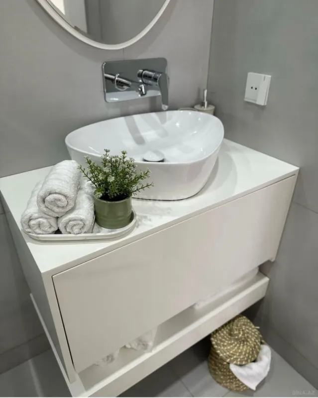 Kirayə verilir 2 otaqlı mənzil 60 m²