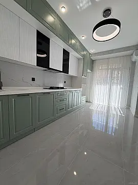 Satılır 3 otaqlı mənzil 105 m²