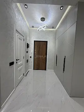 Satılır 3 otaqlı mənzil 105 m²