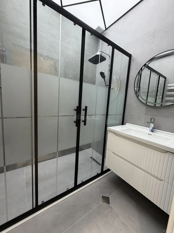 Satılır 3 otaqlı mənzil 105 m²
