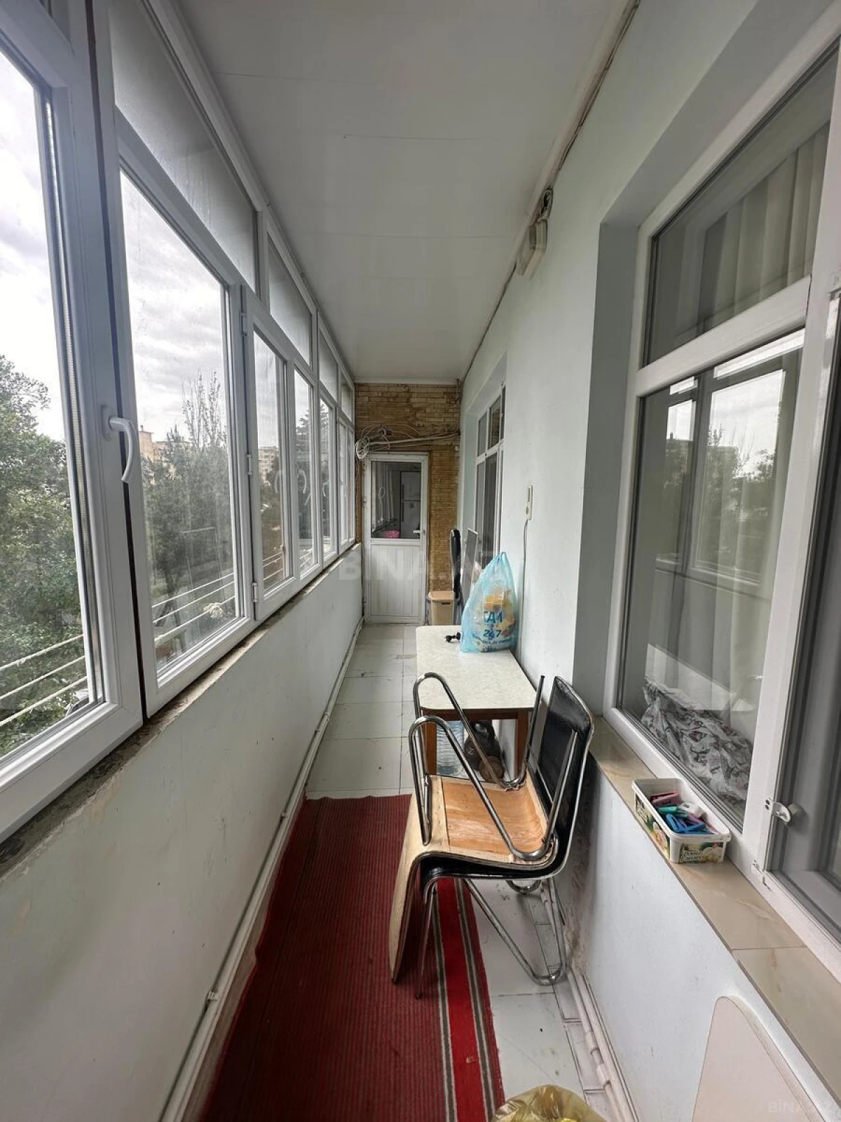Satılır 5 otaqlı mənzil 120 m²