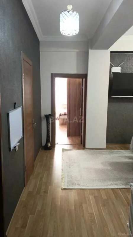 Satılır 3 otaqlı mənzil 106 m²