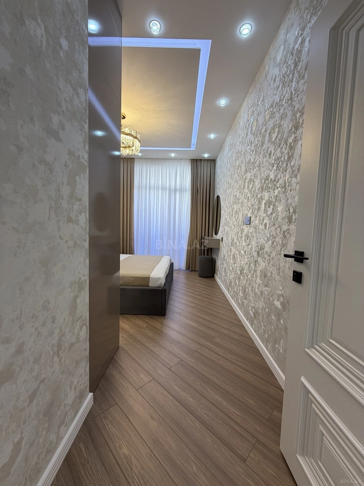 Satılır 2 otaqlı mənzil 55 m²
