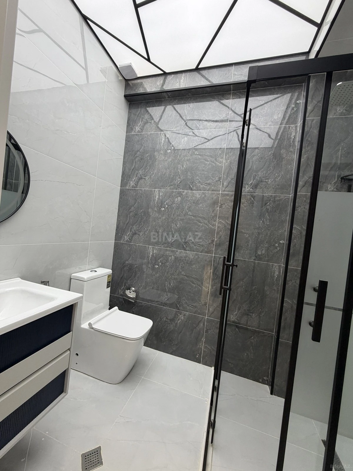 Satılır 2 otaqlı mənzil 55 m²