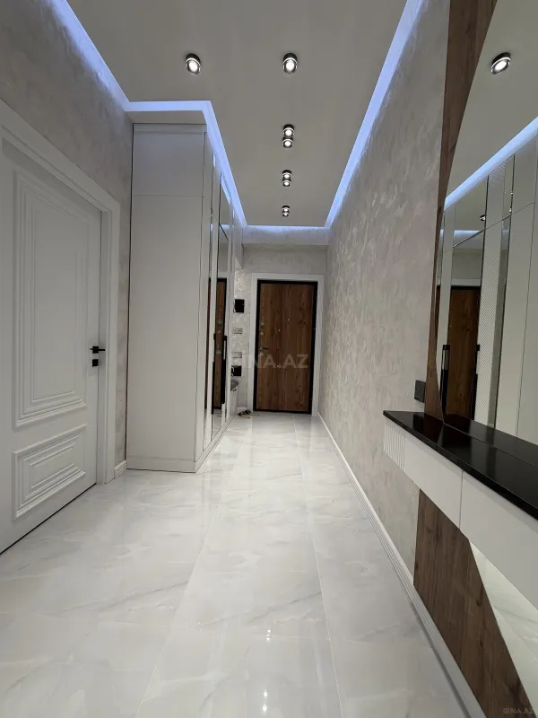 Satılır 2 otaqlı mənzil 55 m²