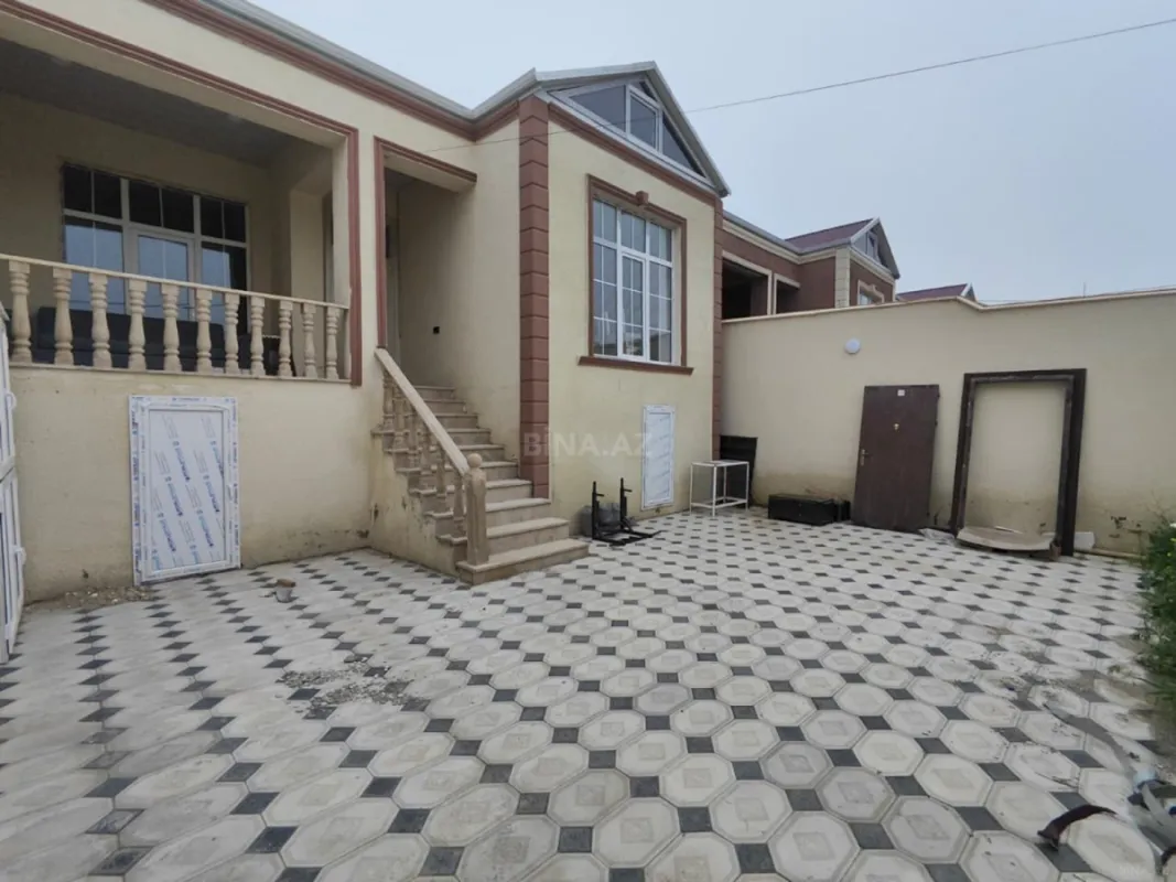 Kirayə verilir 3 otaqlı həyət evi 143 m²