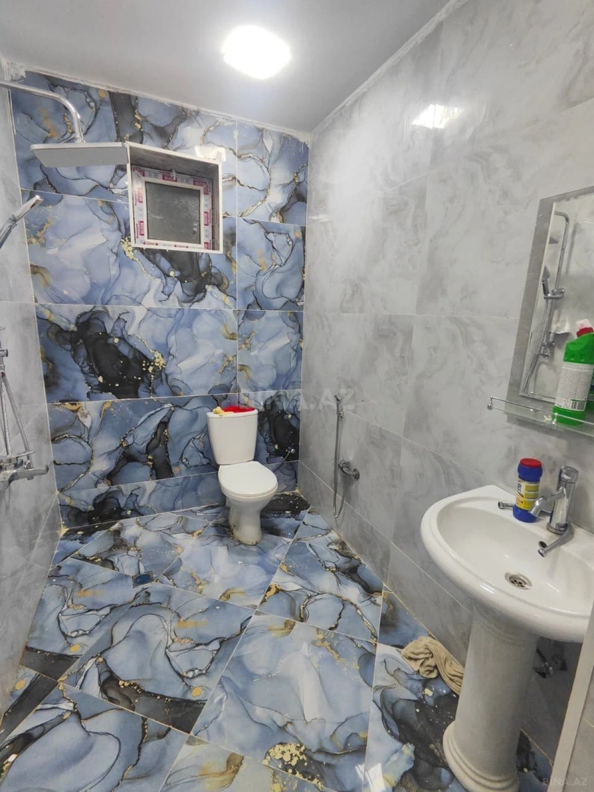 Kirayə verilir 3 otaqlı həyət evi 143 m²