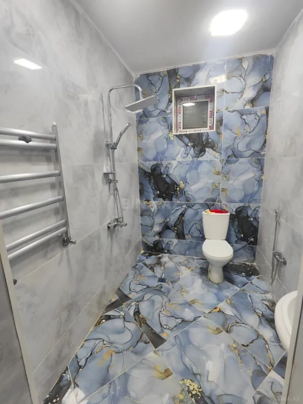 Kirayə verilir 3 otaqlı həyət evi 143 m²