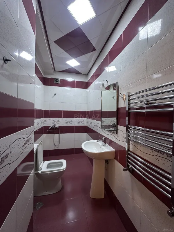 Satılır 2 otaqlı mənzil 61 m²