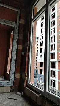 Satılır 2 otaqlı mənzil 58 m²
