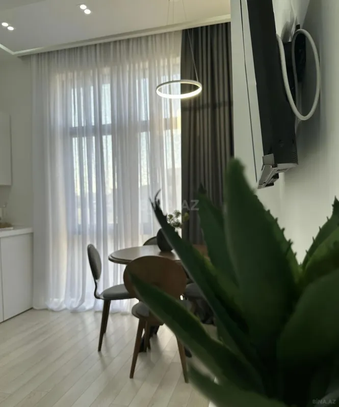 Kirayə verilir 2 otaqlı mənzil 55 m²