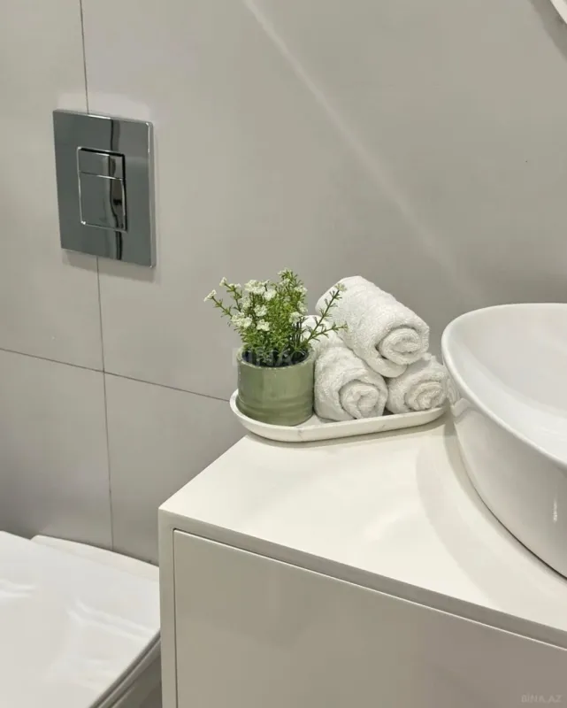 Kirayə verilir 2 otaqlı mənzil 55 m²