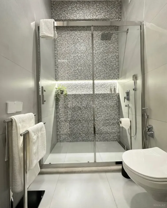 Kirayə verilir 2 otaqlı mənzil 55 m²