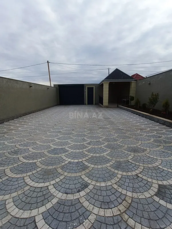 Satılır 5 otaqlı həyət evi 150 m²