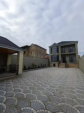 Satılır 5 otaqlı həyət evi 150 m²