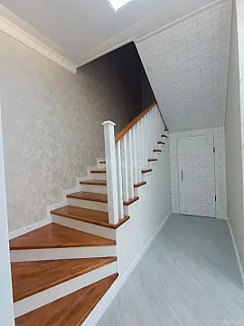 Satılır 5 otaqlı həyət evi 150 m²