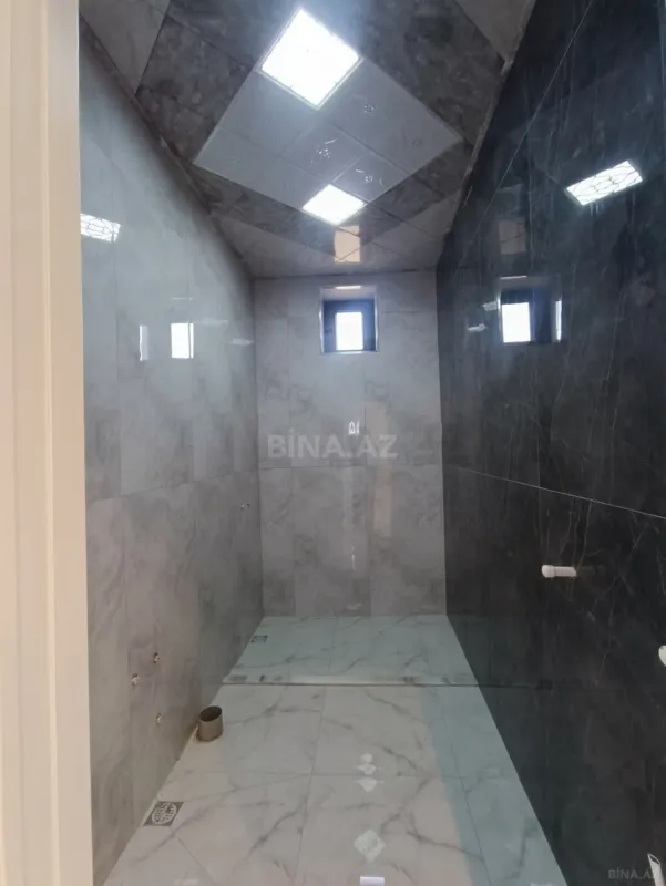 Satılır 5 otaqlı həyət evi 150 m²