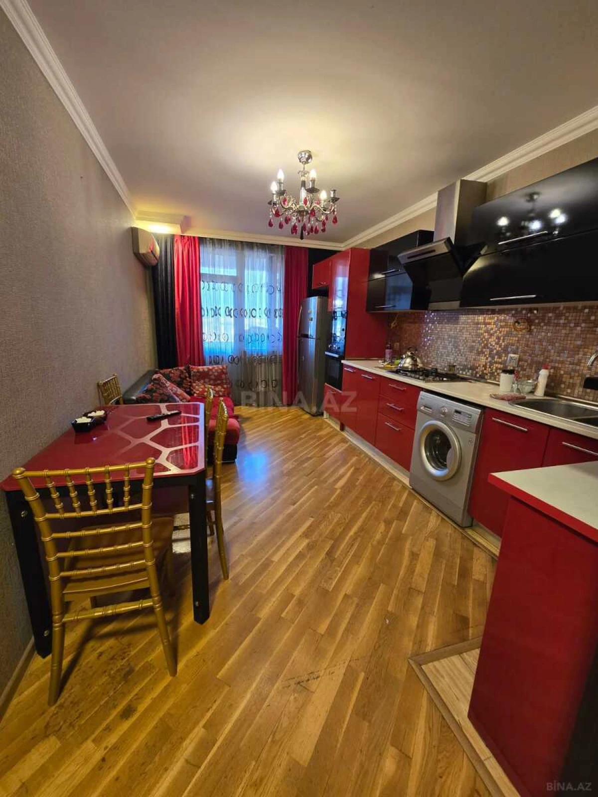 Satılır 2 otaqlı mənzil 67 m²