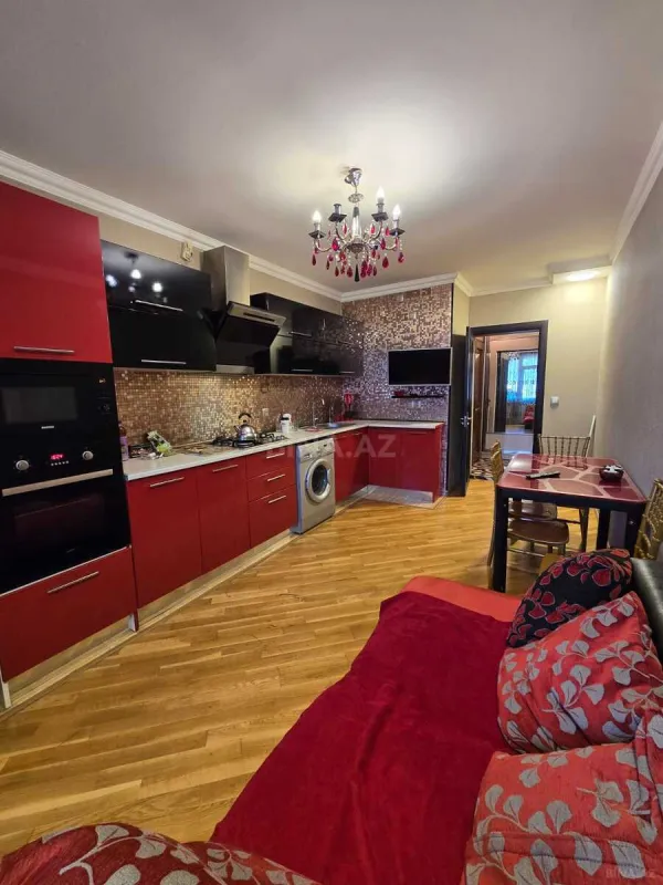 Satılır 2 otaqlı mənzil 67 m²