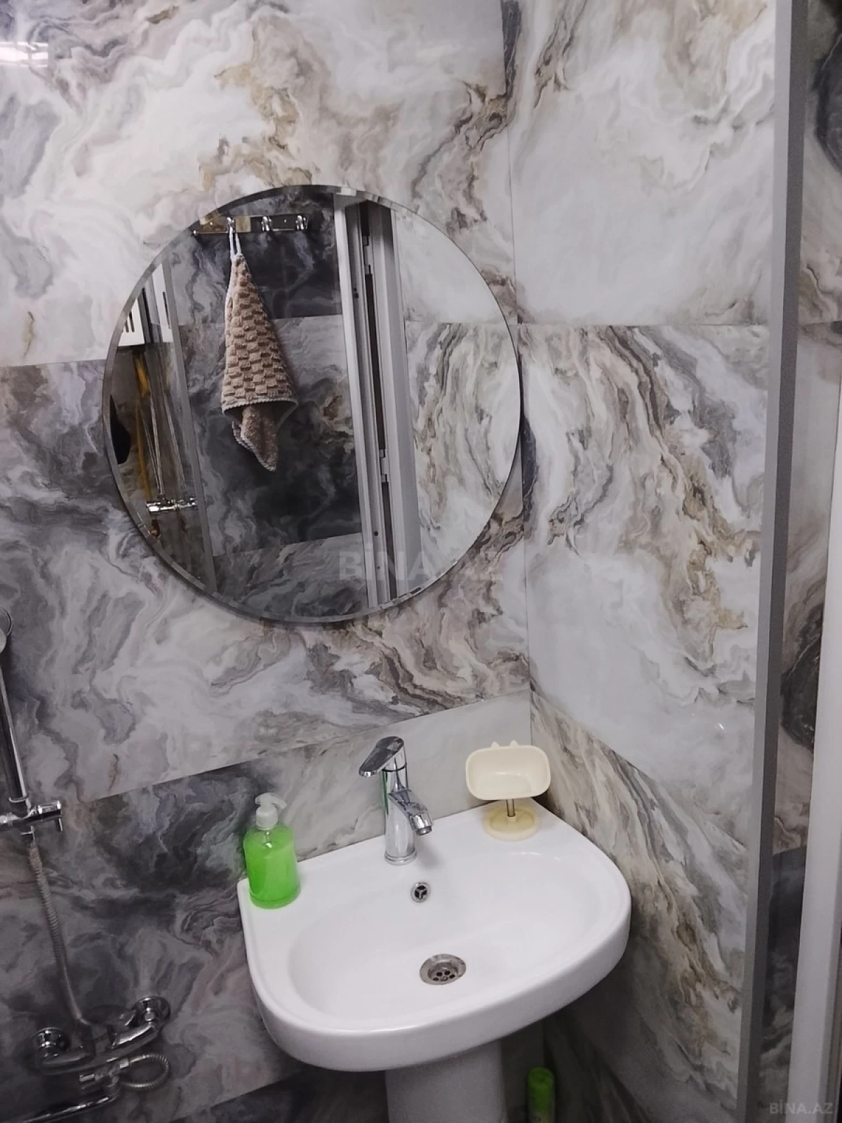 Satılır 2 otaqlı mənzil 40 m²