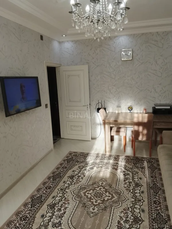 Satılır 2 otaqlı mənzil 40 m²