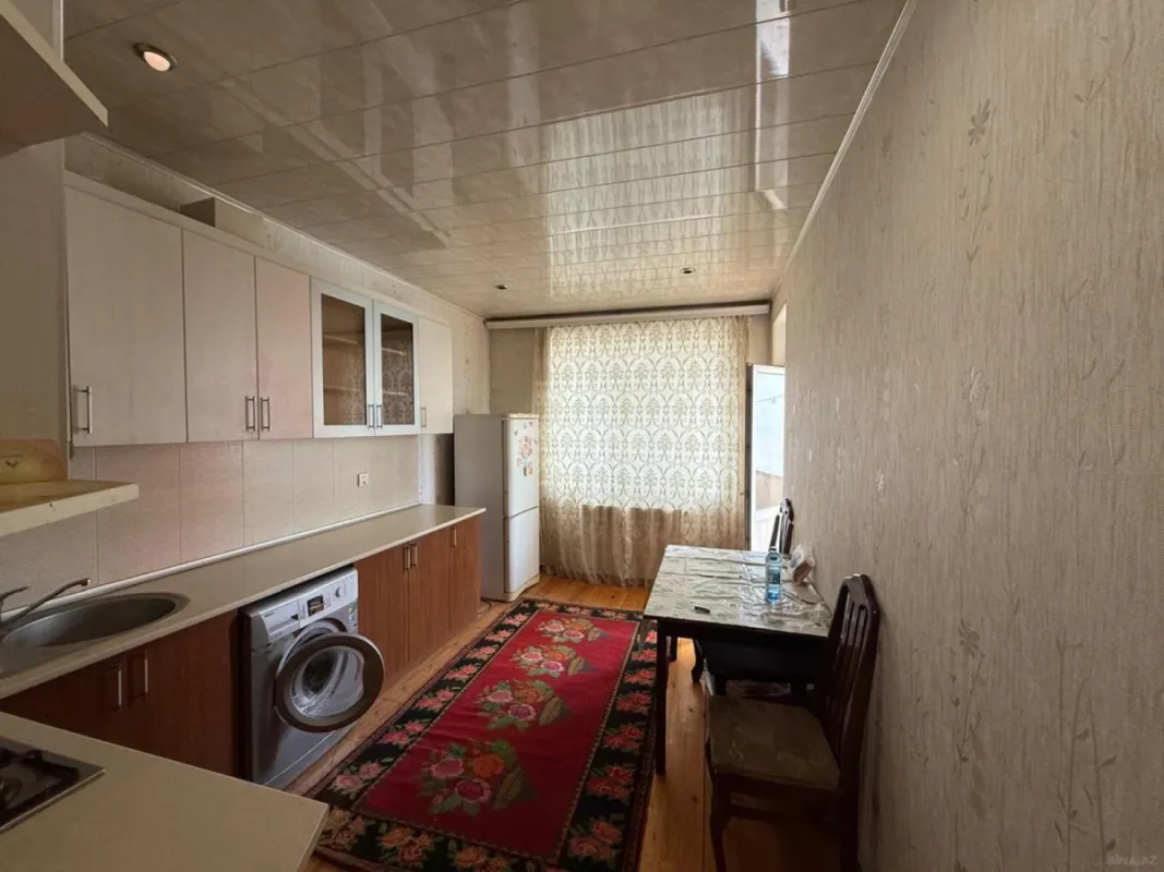 Satılır 2 otaqlı mənzil 70 m²