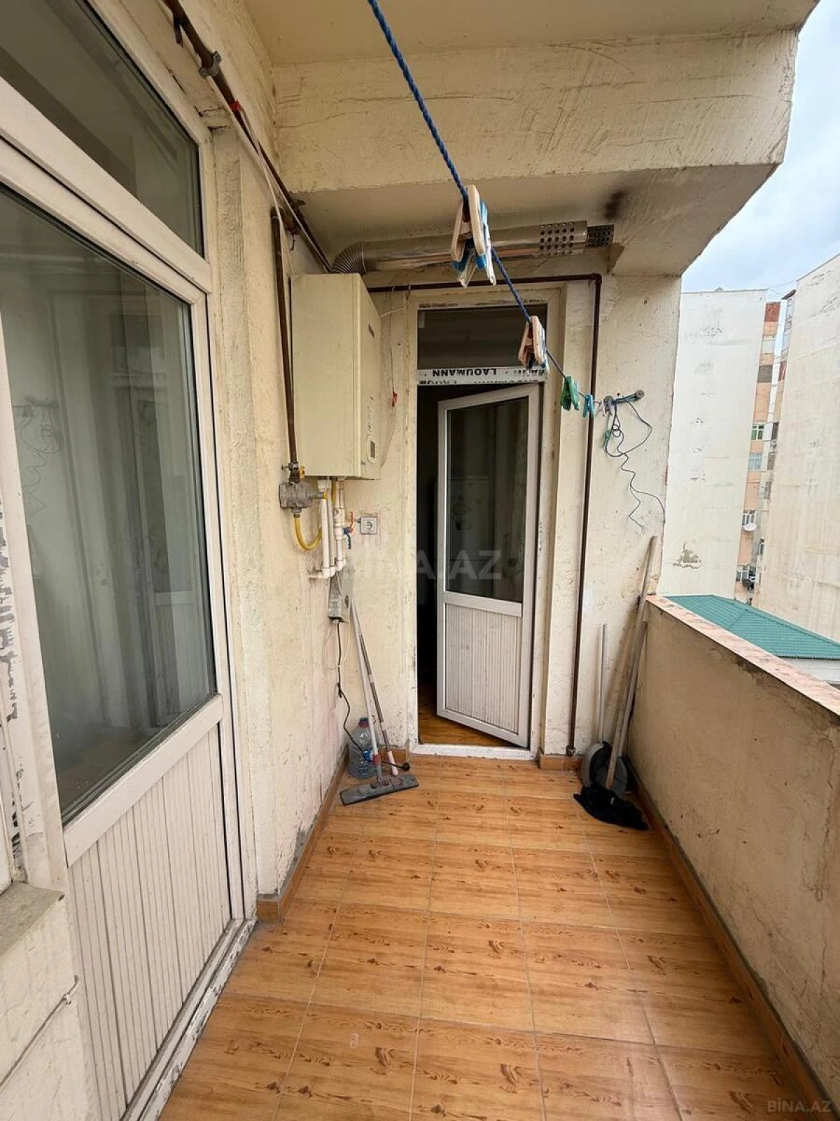 Satılır 2 otaqlı mənzil 70 m²