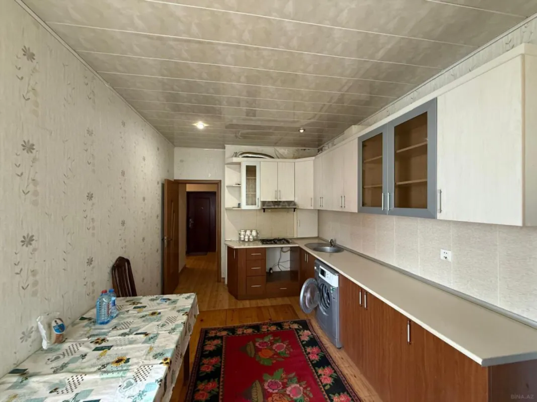 Satılır 2 otaqlı mənzil 70 m²