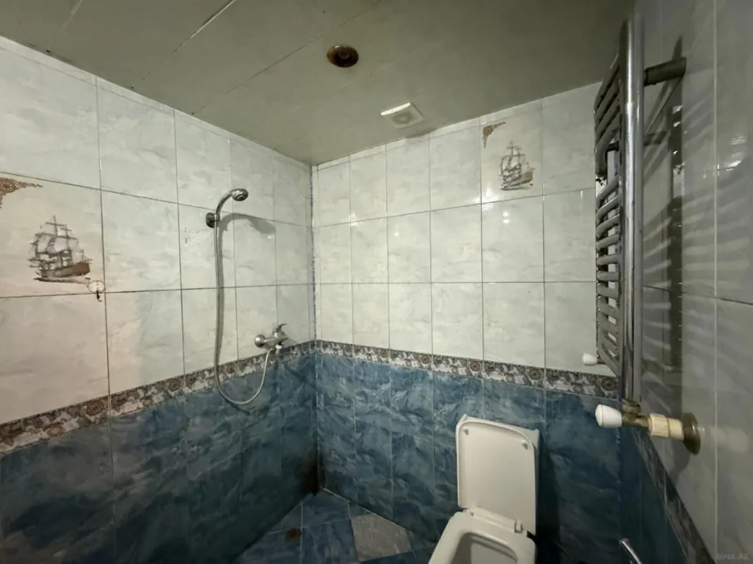 Satılır 2 otaqlı mənzil 70 m²