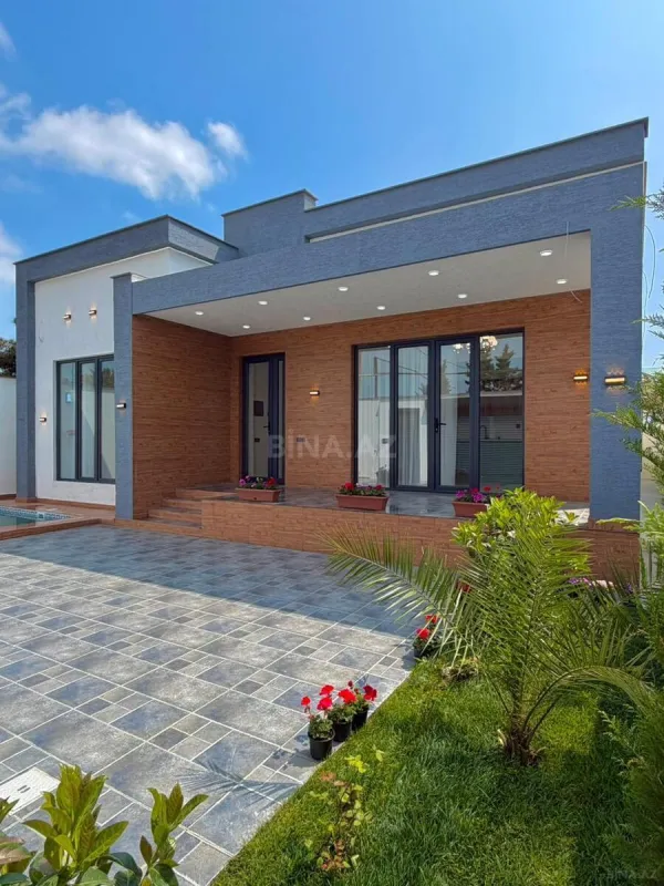 Satılır 4 otaqlı həyət evi 140 m²
