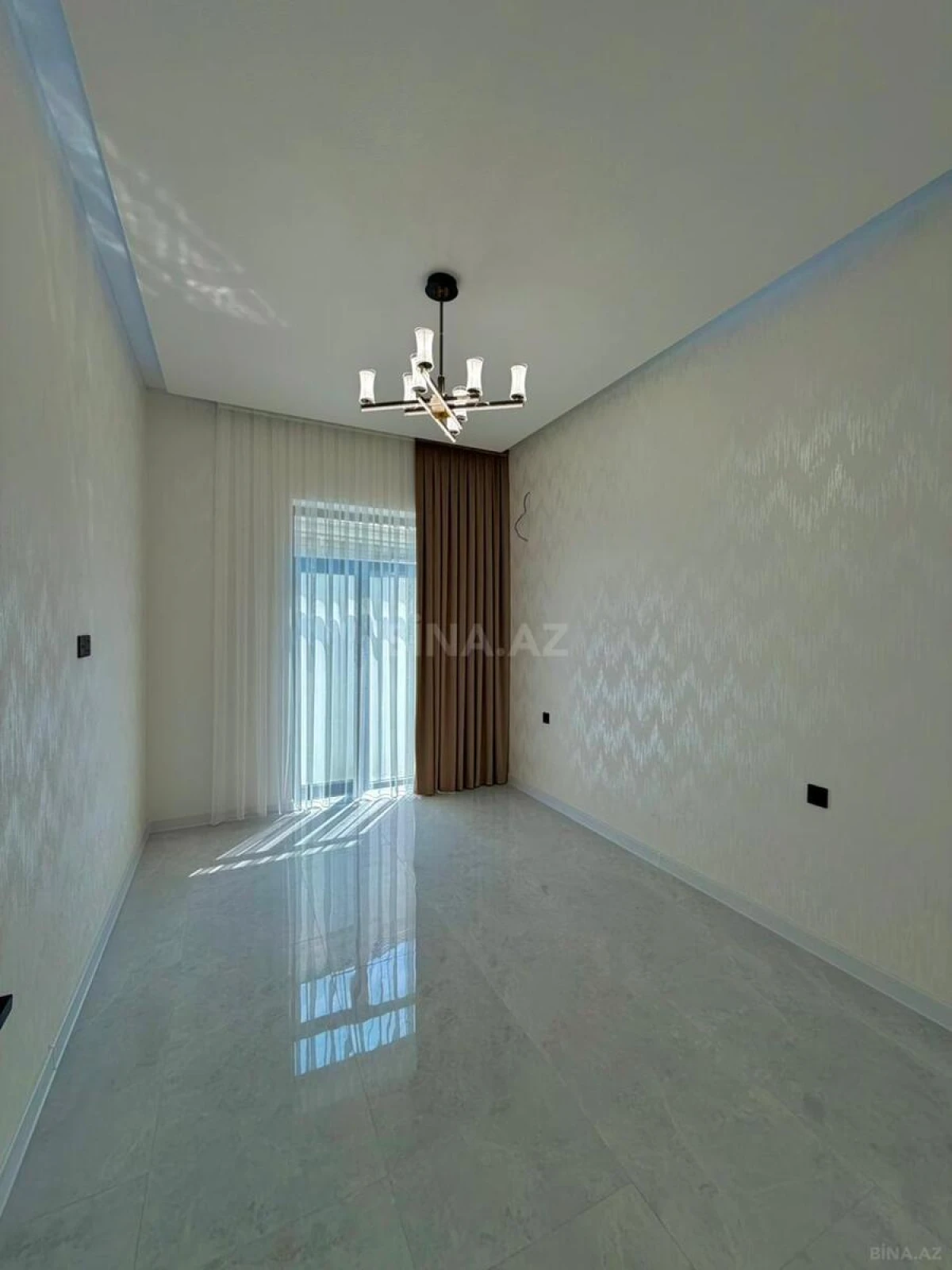 Satılır 4 otaqlı həyət evi 140 m²