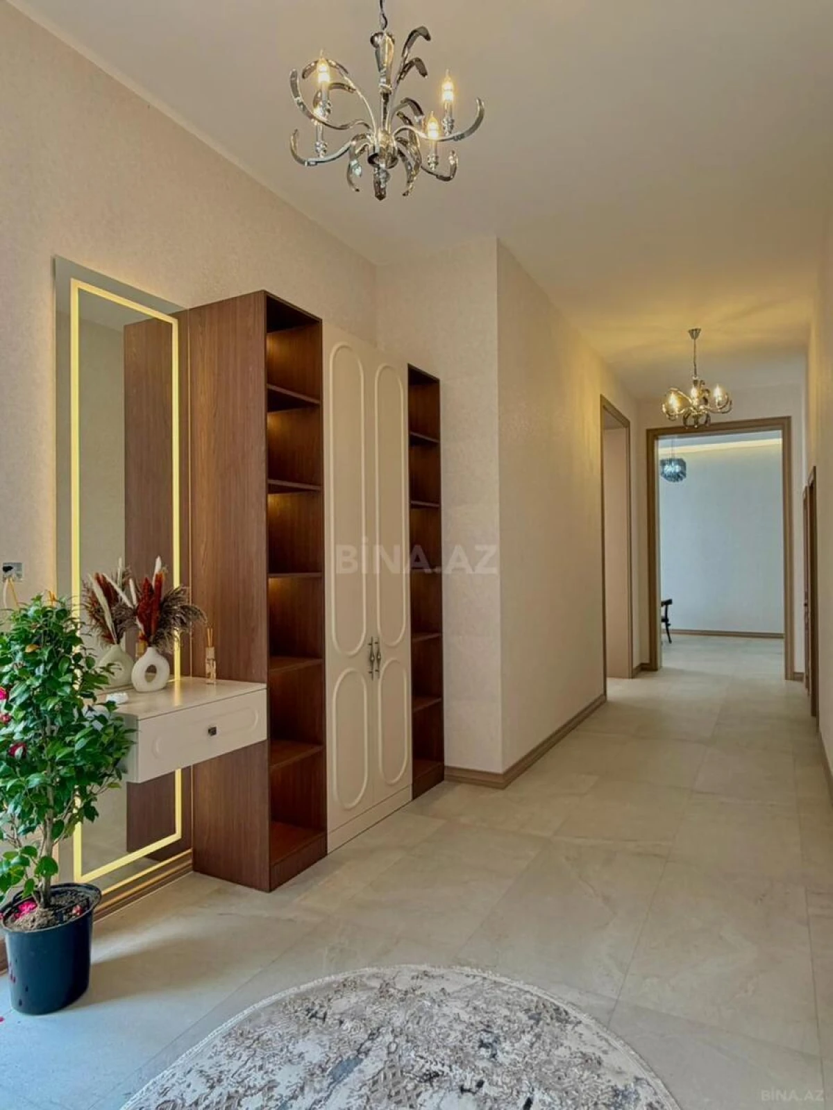 Satılır 4 otaqlı həyət evi 200 m²