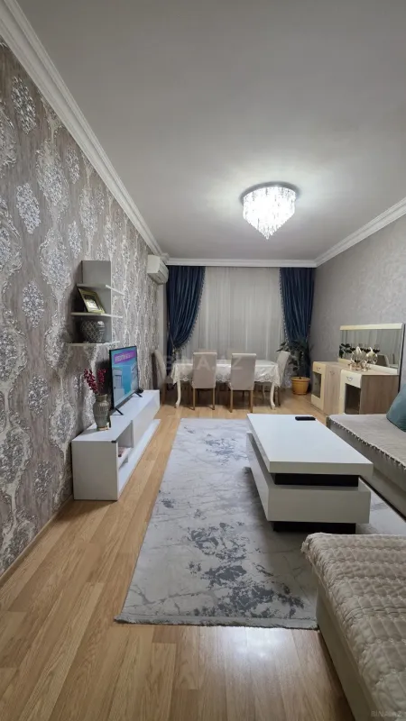 Satılır 3 otaqlı mənzil 83 m²
