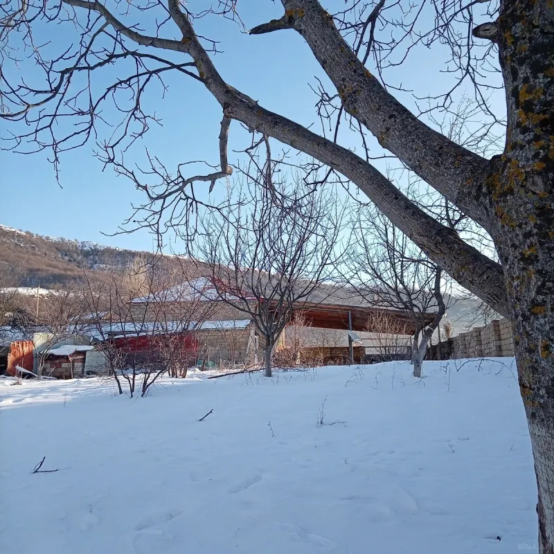 Satılır torpaq sahəsi 10 m²