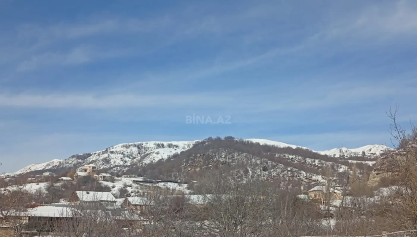 Satılır torpaq sahəsi 10 m²