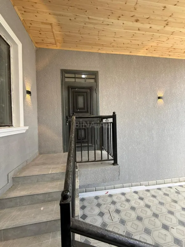 Satılır 4 otaqlı həyət evi 100 m²